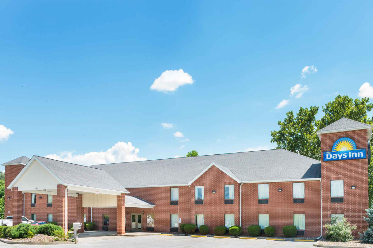 Days Inn by Wyndham St Peters St Charles