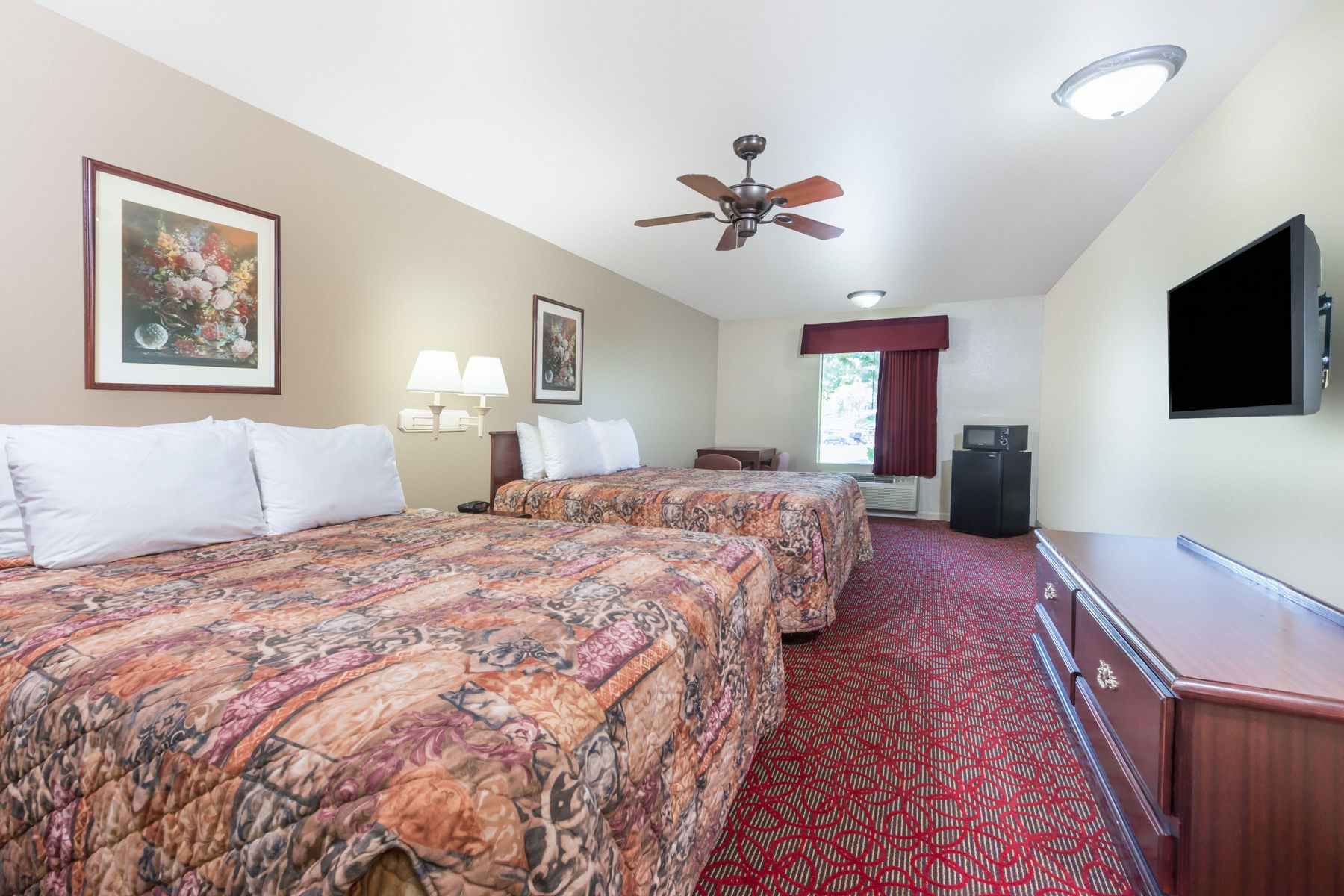 Days Inn by Wyndham St Peters St Charles