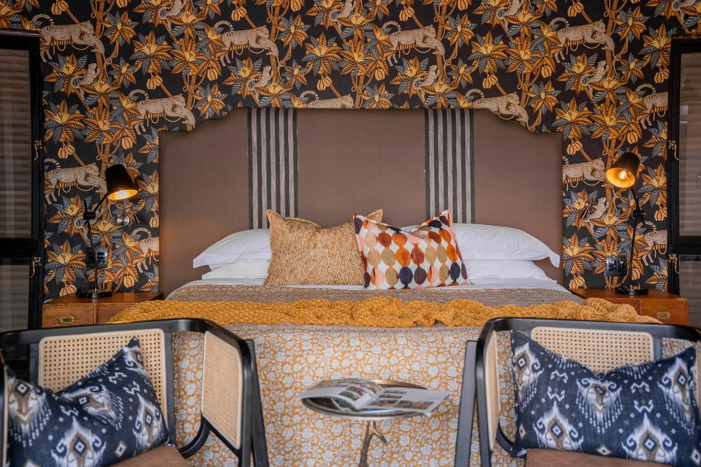 Suite at Thornybush Game Lodge, Thornybush Game Reserve, South Africa.