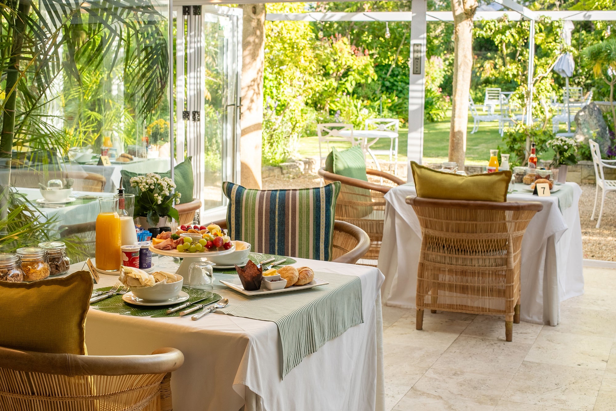 Breakfast Room
