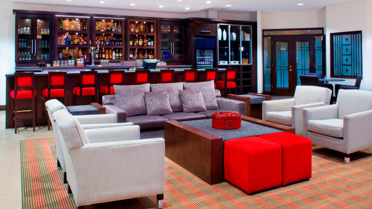 Four Points by Sheraton Winnipeg South