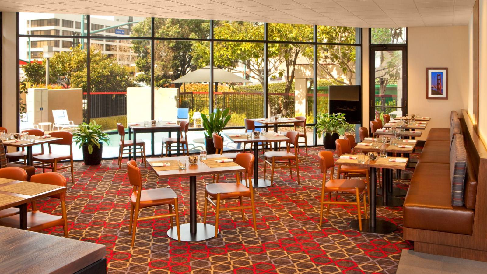 Four Points by Sheraton San Francisco Bay Bridge