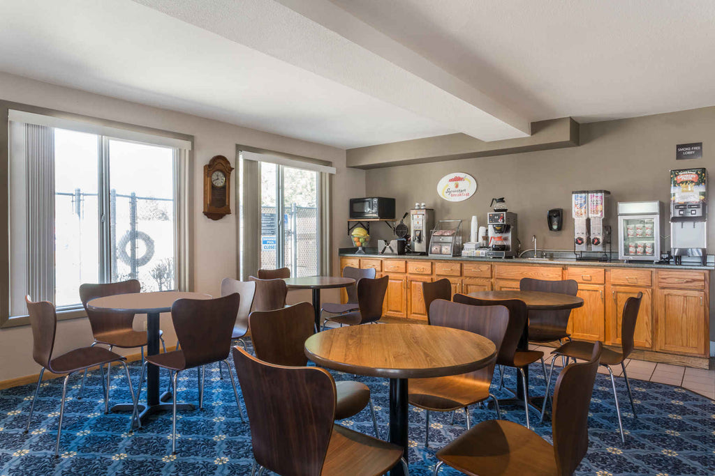 Super 8 by Wyndham Sparks Reno Area