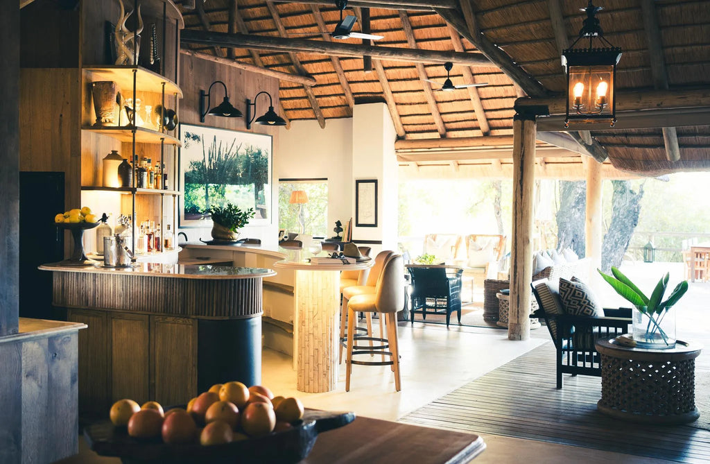 Pioneer Bar at Londolozi Pioneer Camp, Londolozi Game Reserve, South Africa.