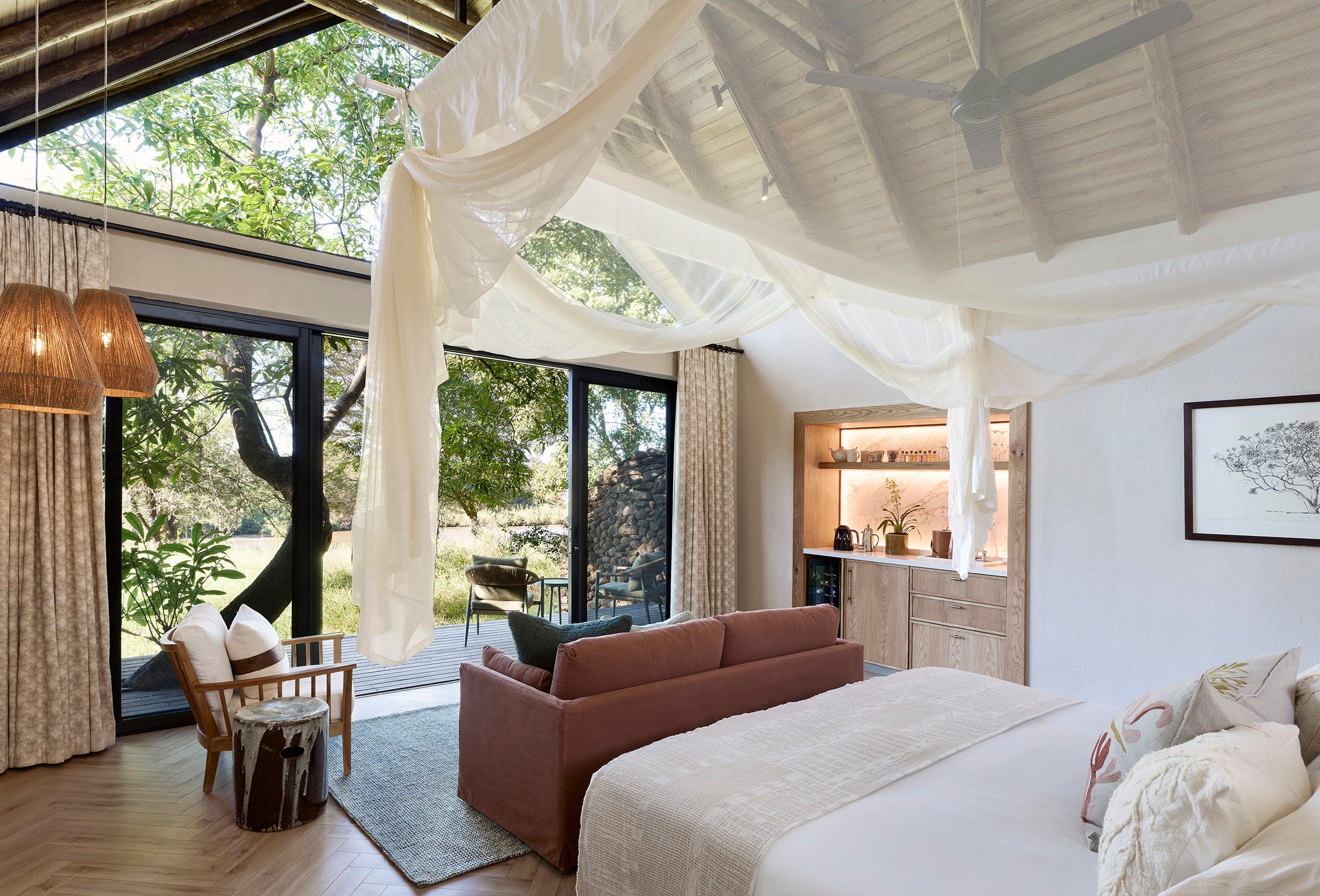 Lion Sands River Lodge — Superior Luxury Room