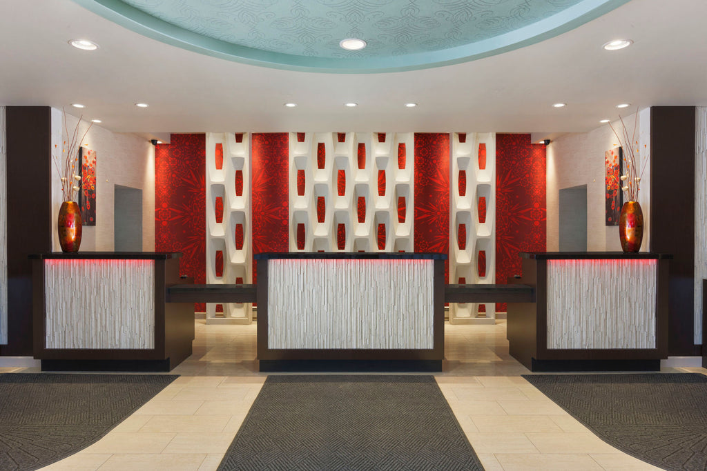 Ramada Plaza by Wyndham Newark International Airport
