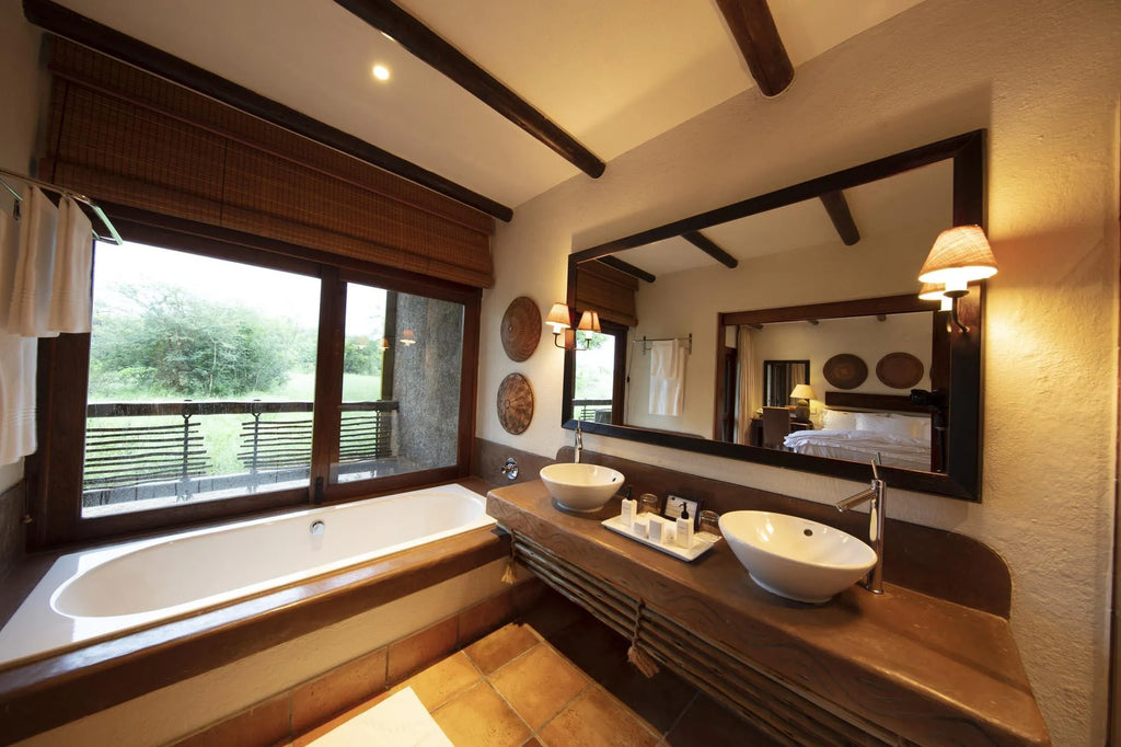 Room gallery image 1.