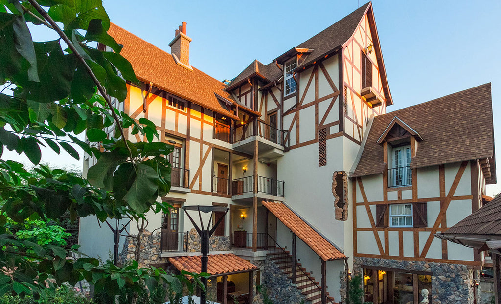 Le Charcoa Hotel