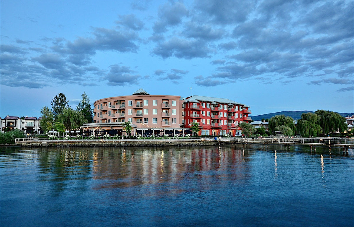 Manteo Resort Waterfront Hotel & Villas