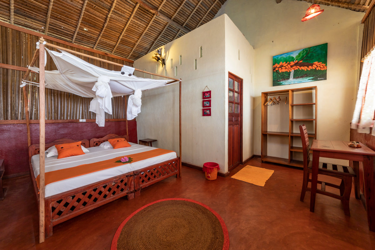 Floraly Komba Hotel