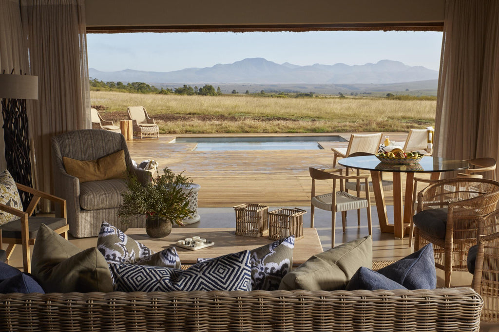 Ulubisi House Lounge / View