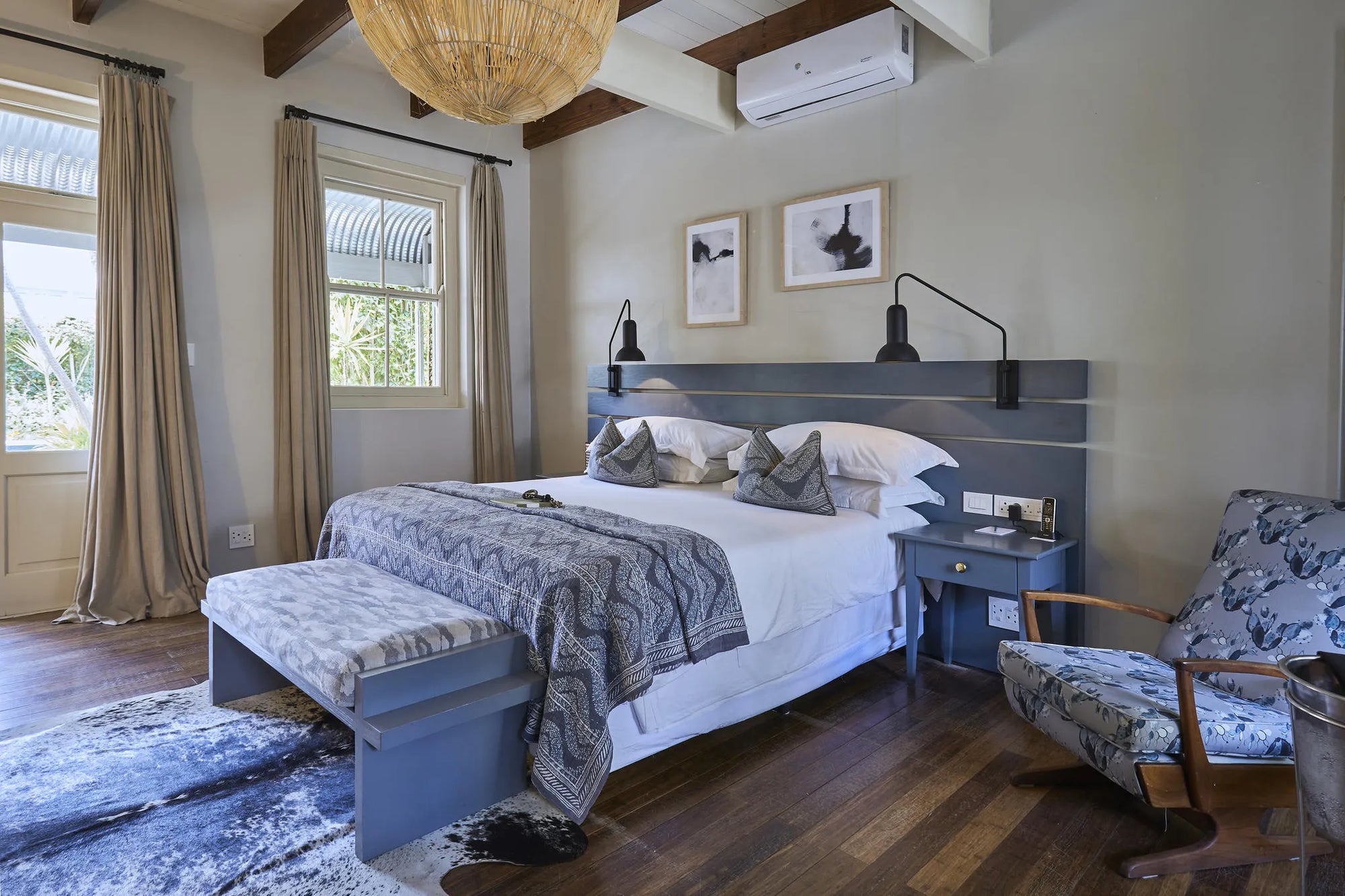 Room gallery image 2.