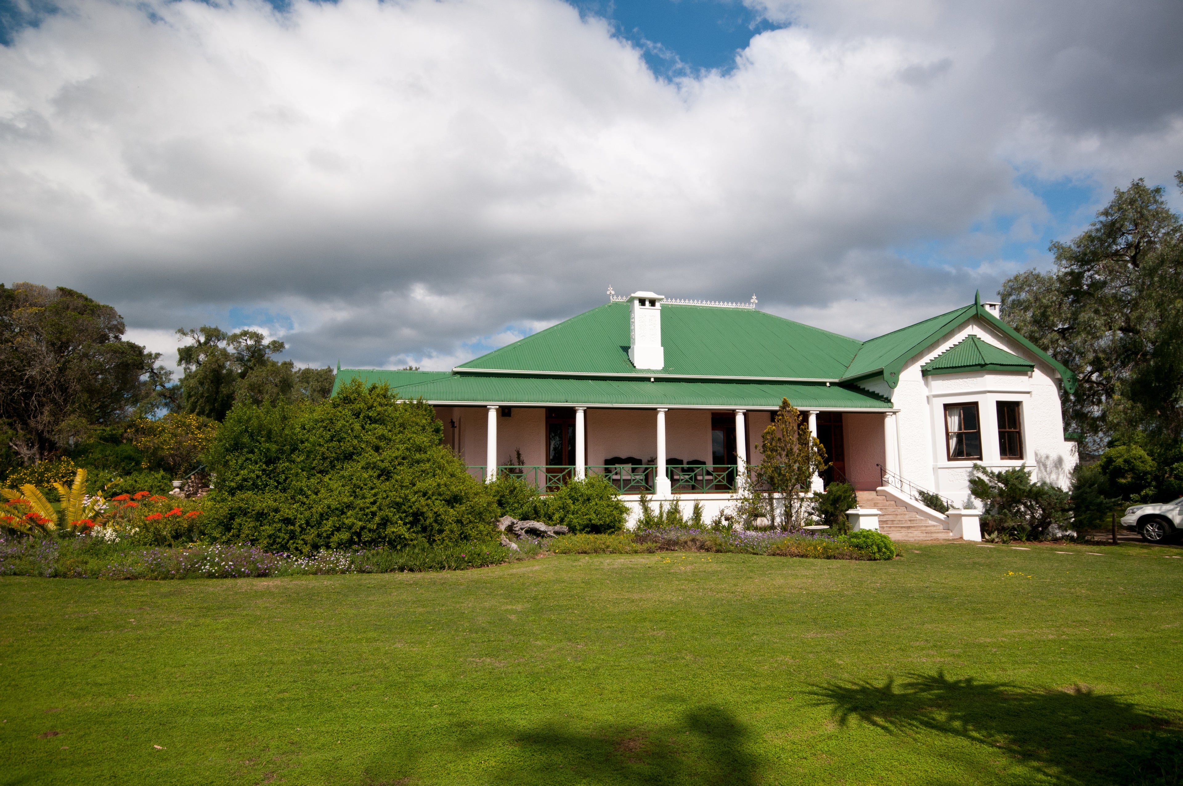 Leeuwenbosch Country Lodge - Main Lodge