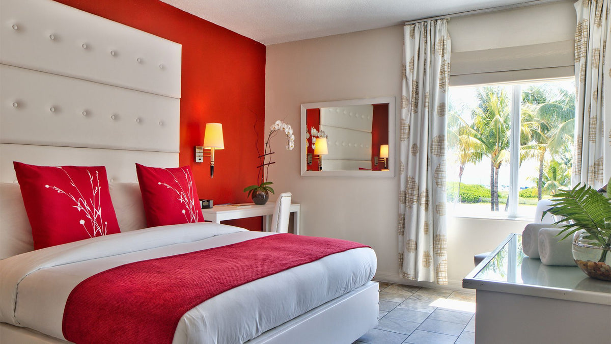 Beacon South Beach Hotel