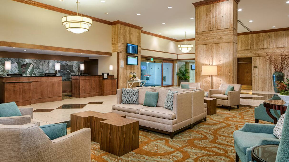 DoubleTree by Hilton Hotel Philadelphia Airport