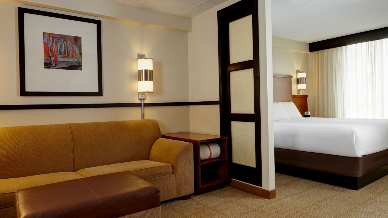 Hyatt Place Milwaukee-West