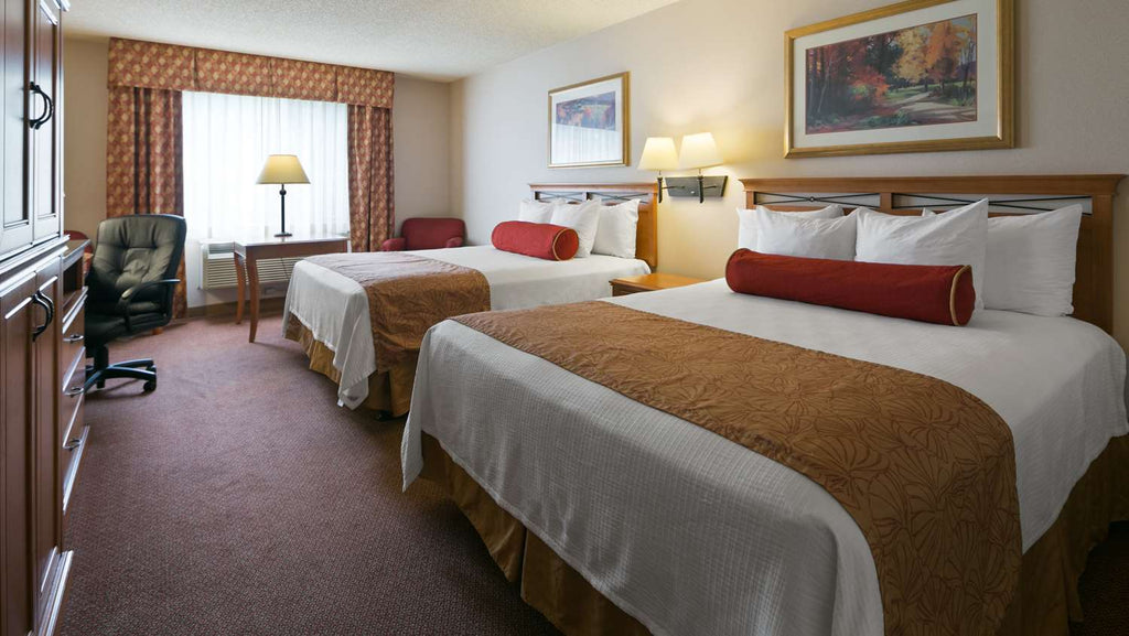 Best Western Plus Oak Harbor Hotel & Conference Center