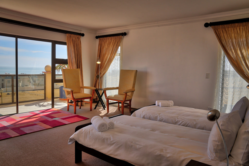 Main House | Twin Room