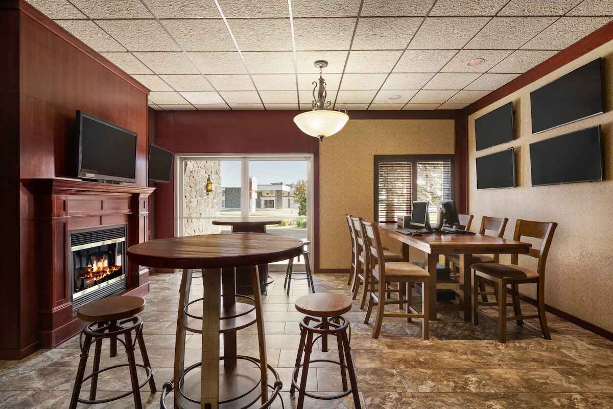 Baymont by Wyndham Mandan Bismarck Area