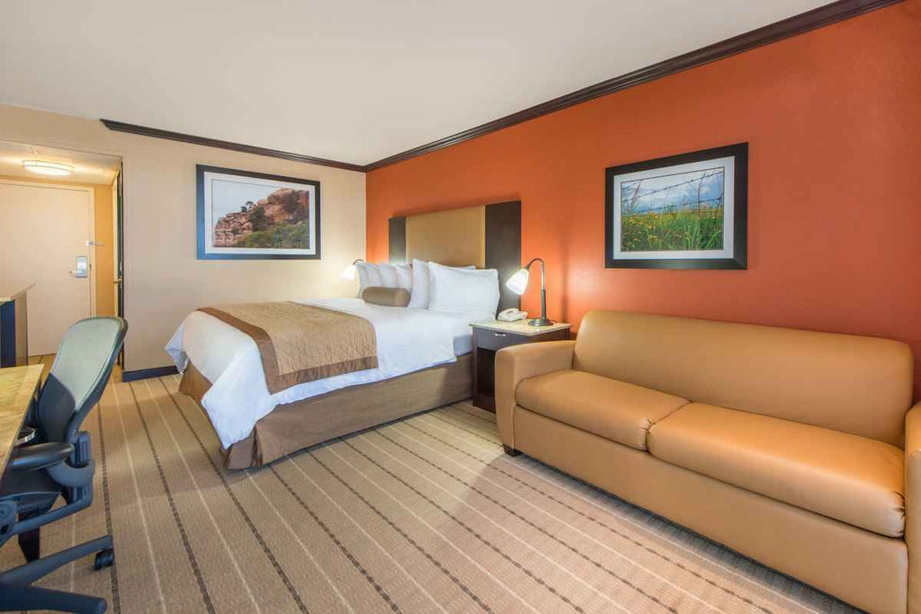 Wyndham Garden Oklahoma City Airport