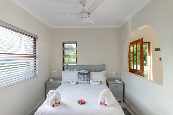 Eastbrook River Lodge