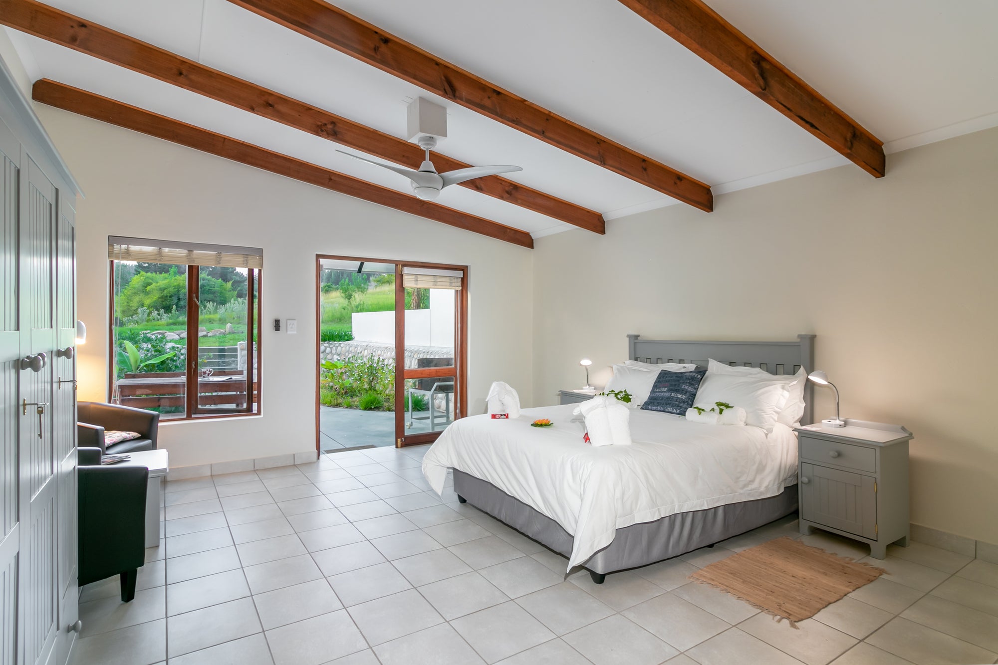 Eastbrook River Lodge