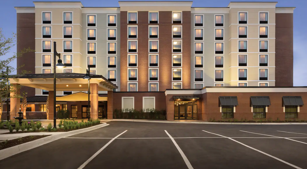 DoubleTree by Hilton Charleston Mount Pleasant