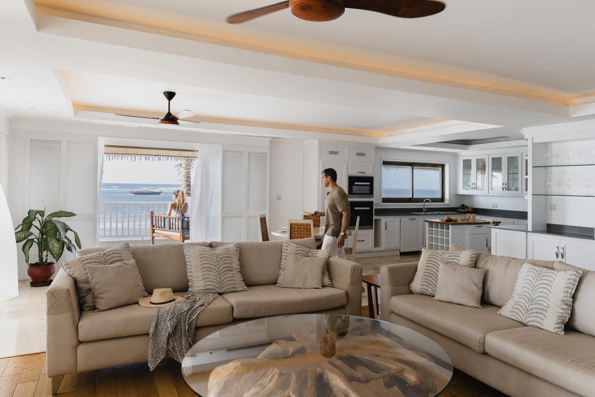 4 Bedroom Ocean View Penthouse  gallery image 17