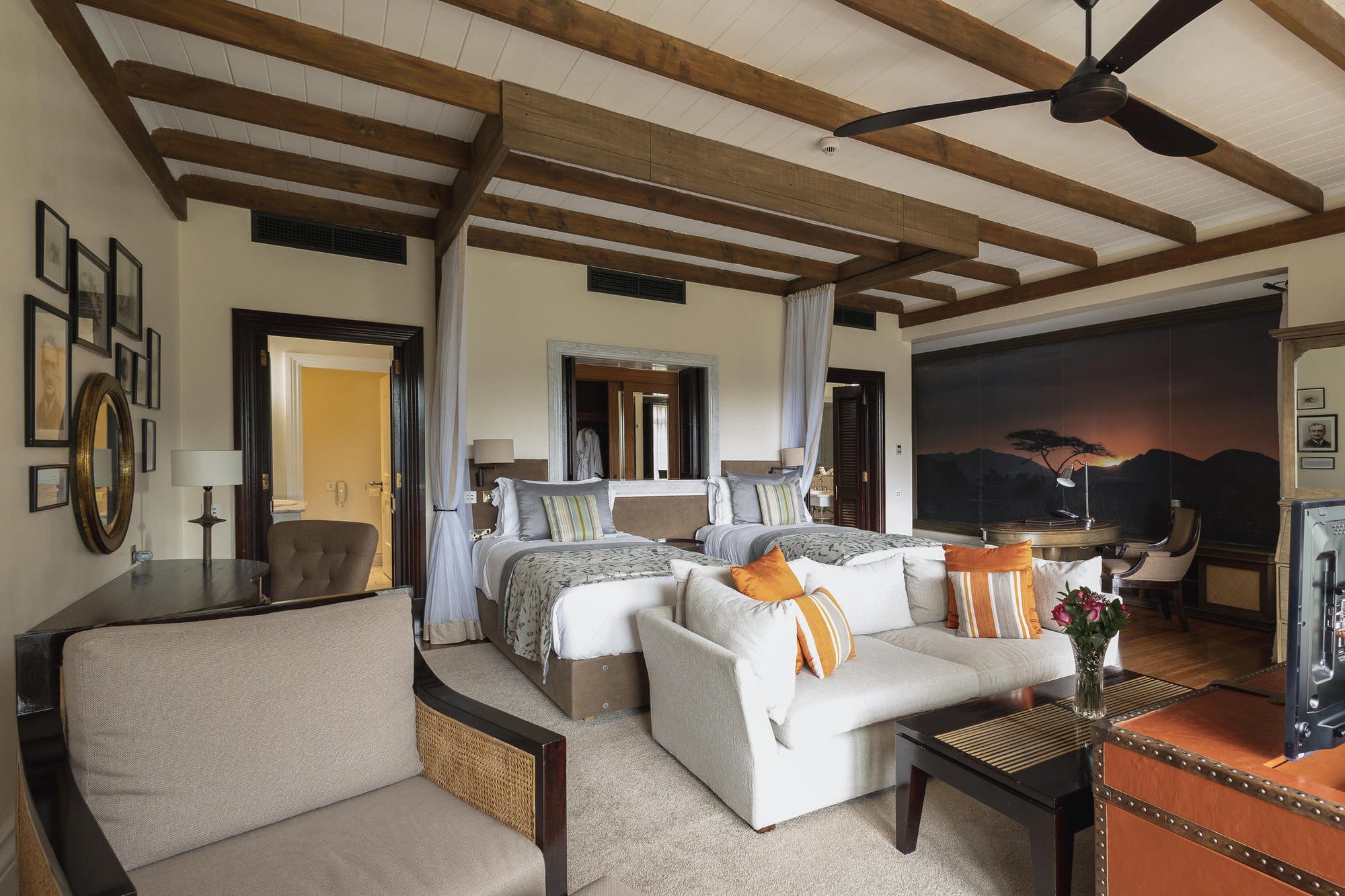 Executive suite gallery image 4