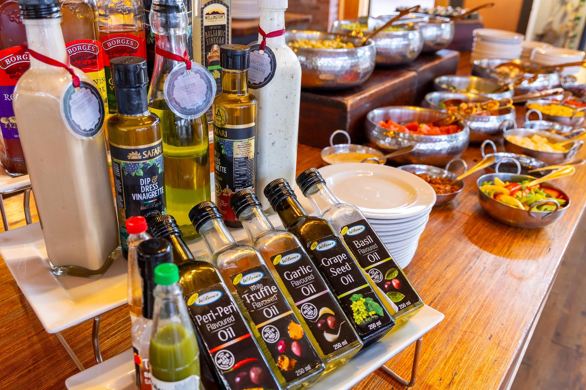 Kalahari Anib Lodge Restaurant gallery image 6