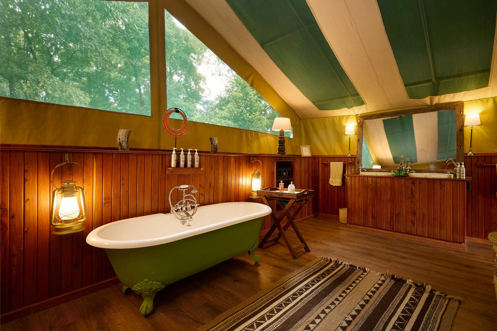Luxury tent gallery image 11