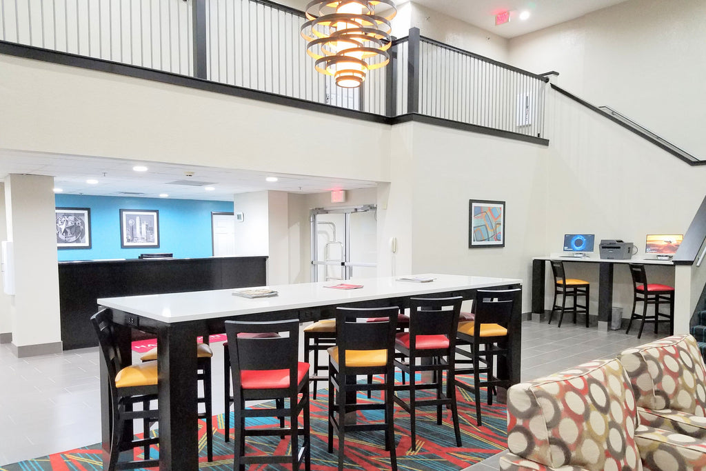 Hawthorn Suites By Wyndham Irving DFW South