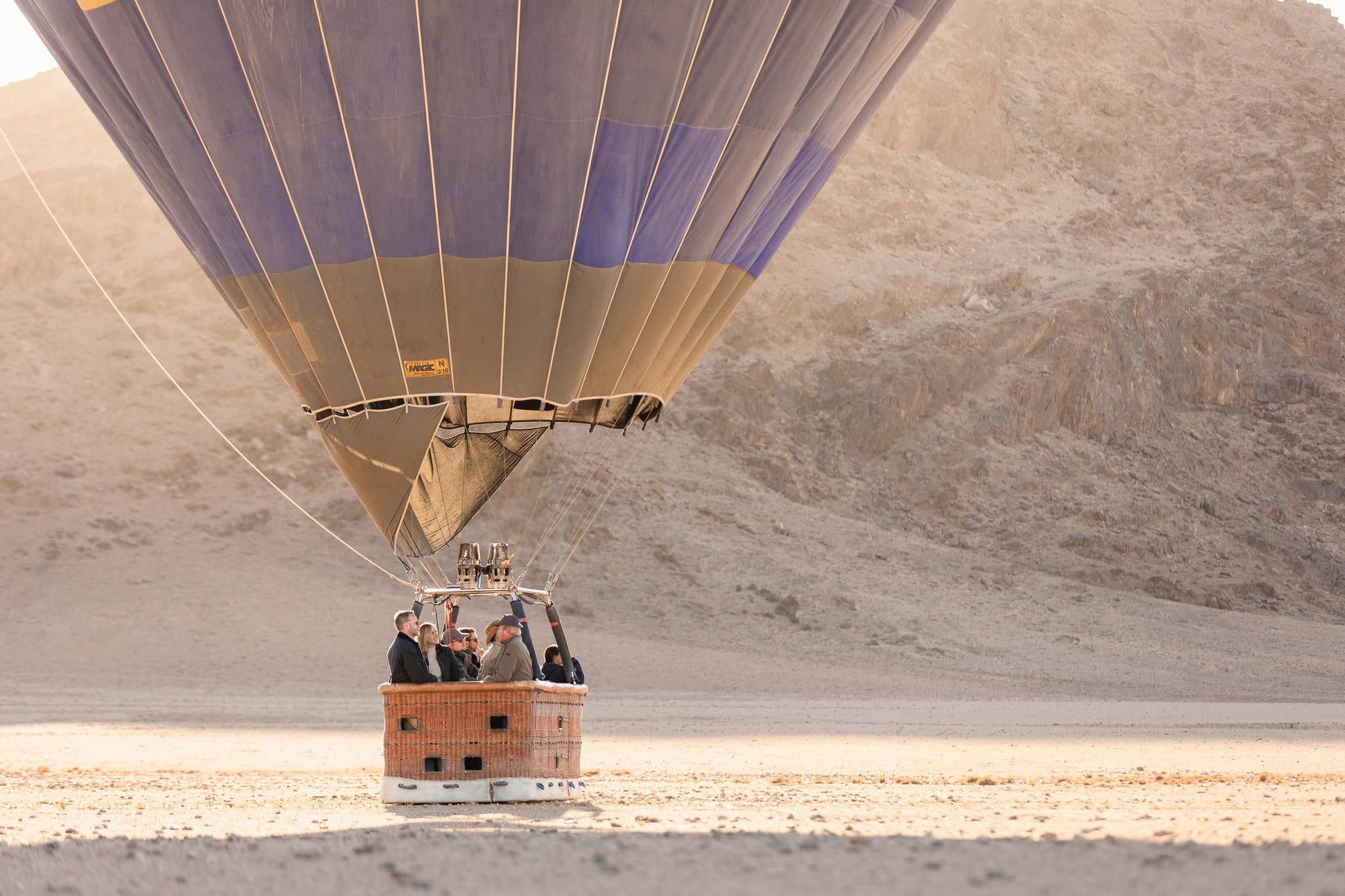 Wilderness Kulala Desert Lodge – Hot Air Balloon Excursion * gallery image 4