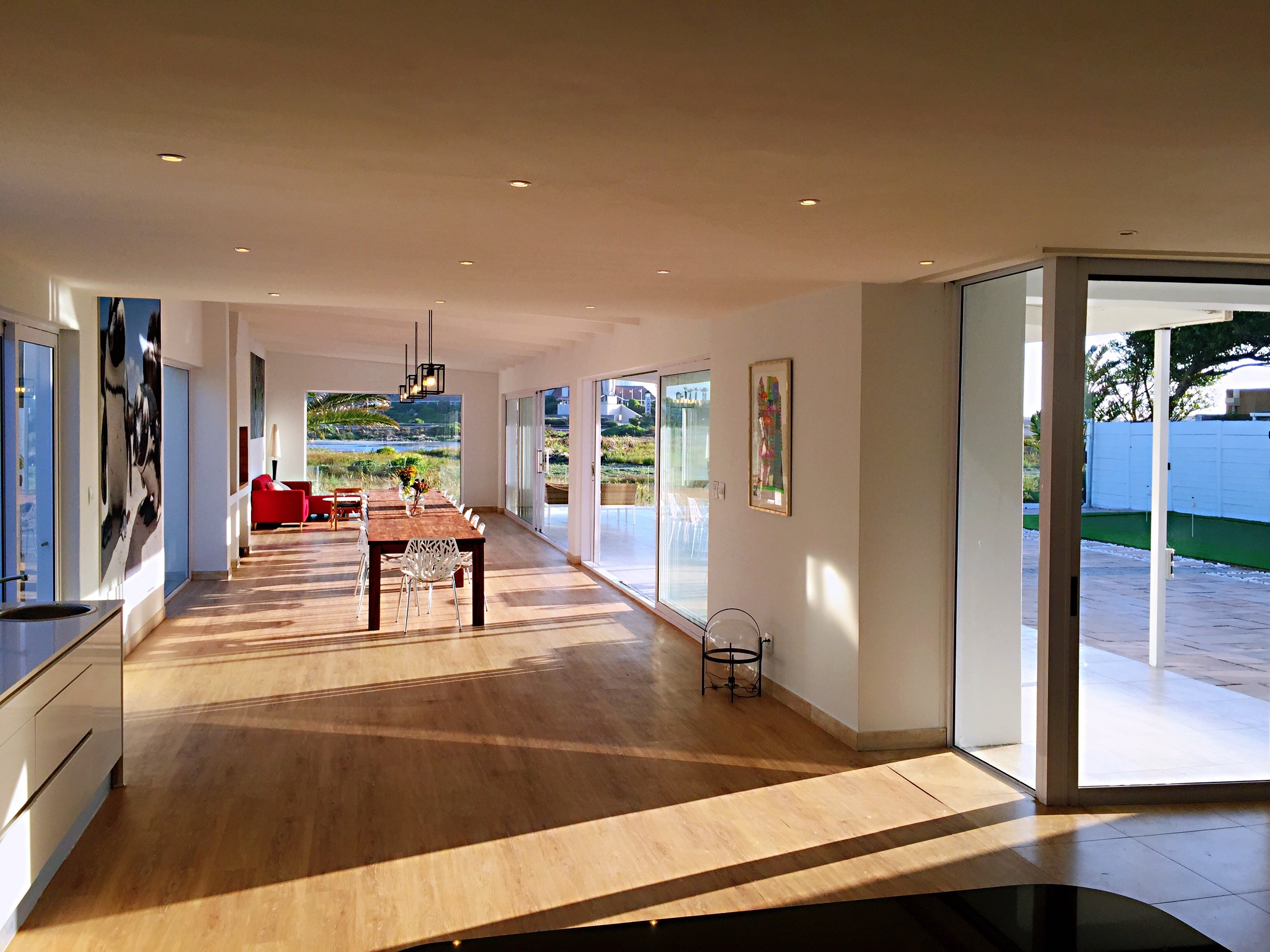 Peach on Beach Dining Room