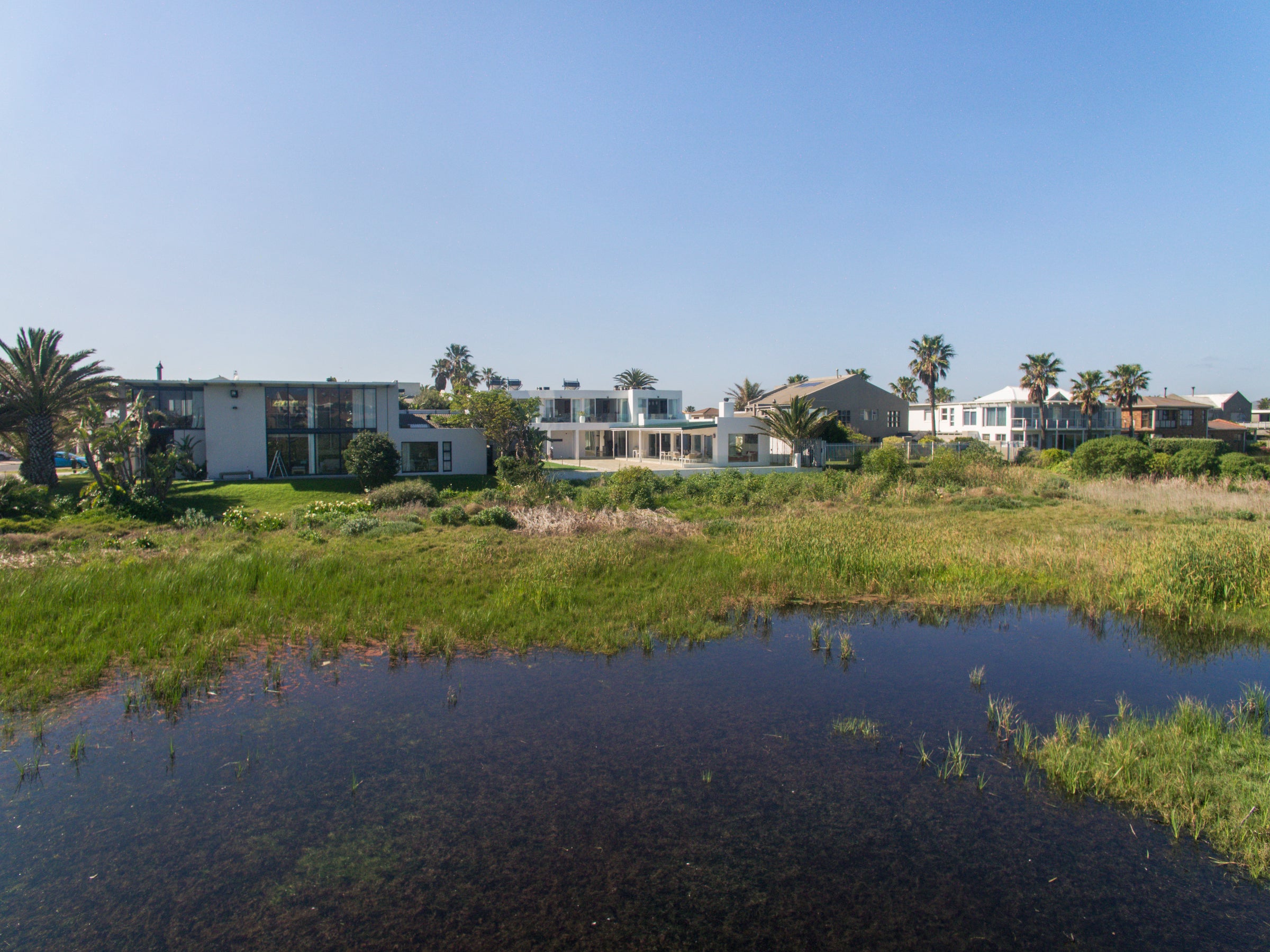 Peach on Beach Boutique Guest House & Golf Lodge