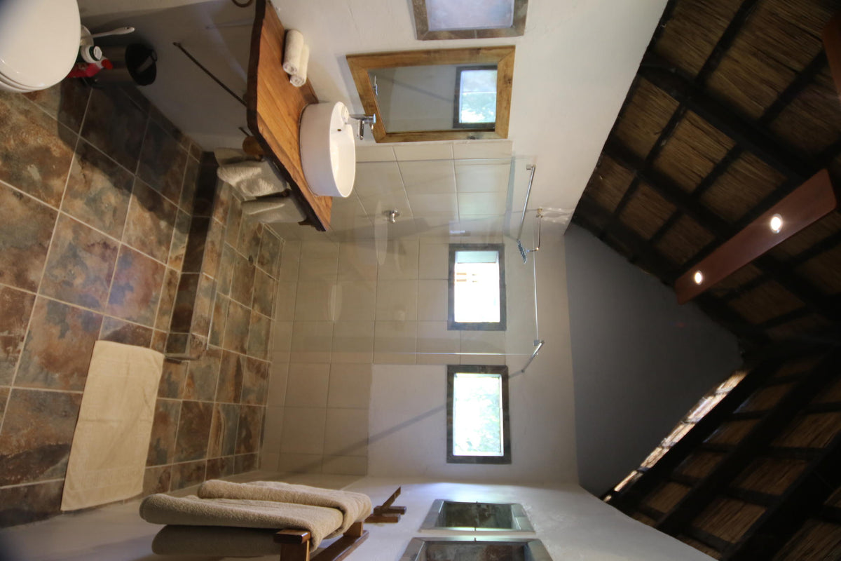Chalet rooms at Flatdogs Camp gallery image 4