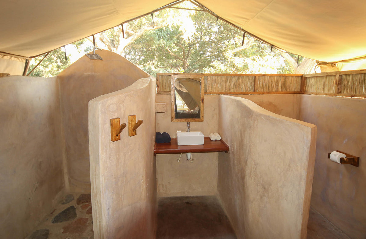 Classic Safari Tents at Flatdogs Camp  gallery image 8