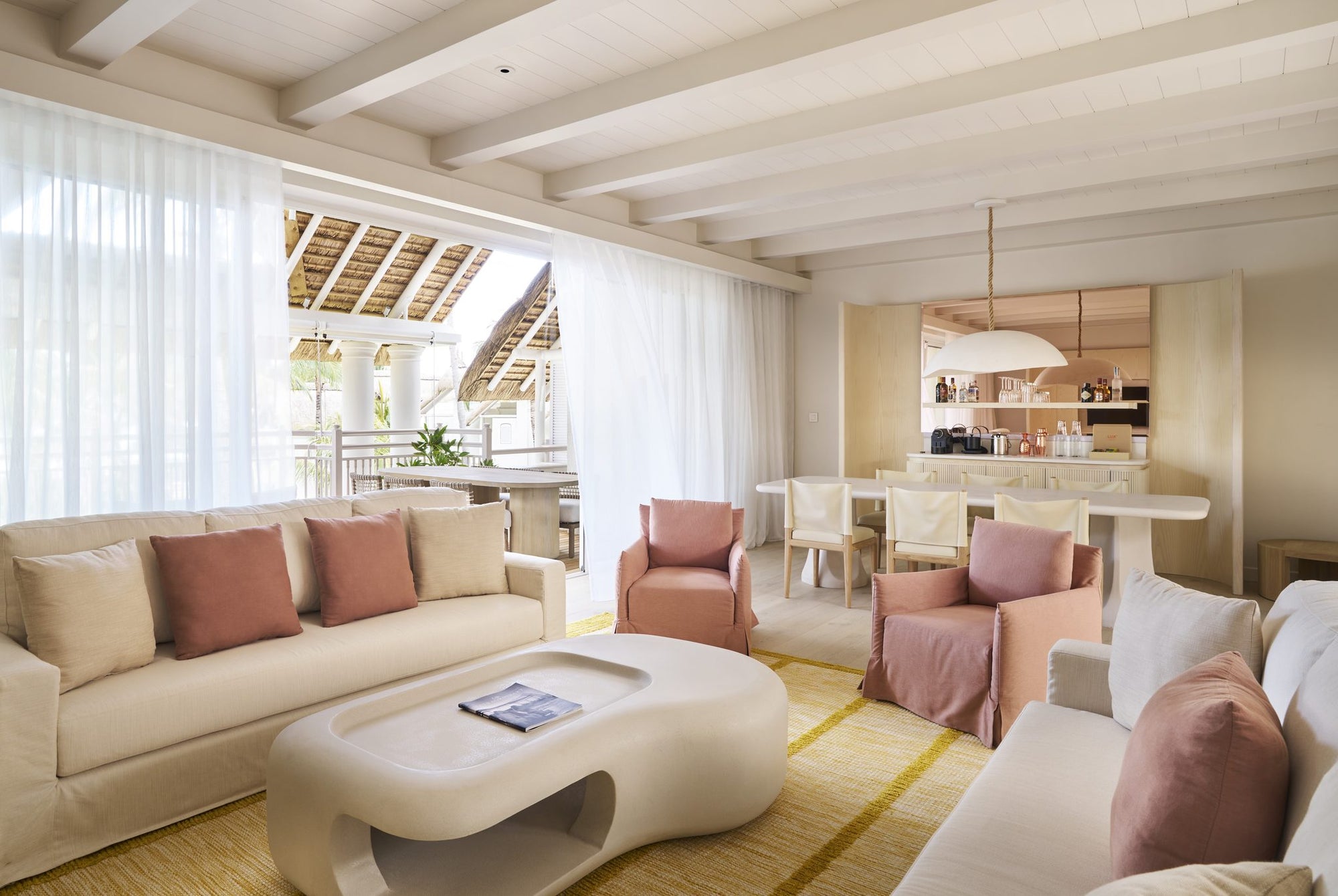The Grand LUX* Suite