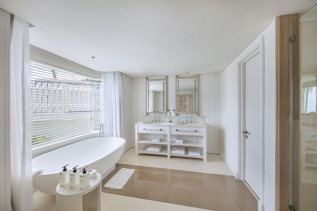 Ocean Junior Suite