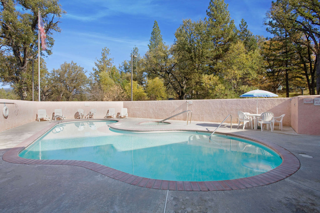 Americas Best Value Inn Yosemite South Gate