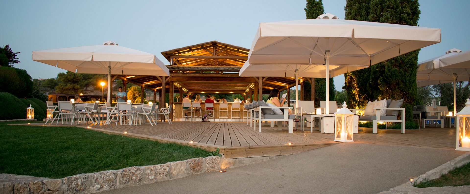 Aks Hinitsa Bay Hotel