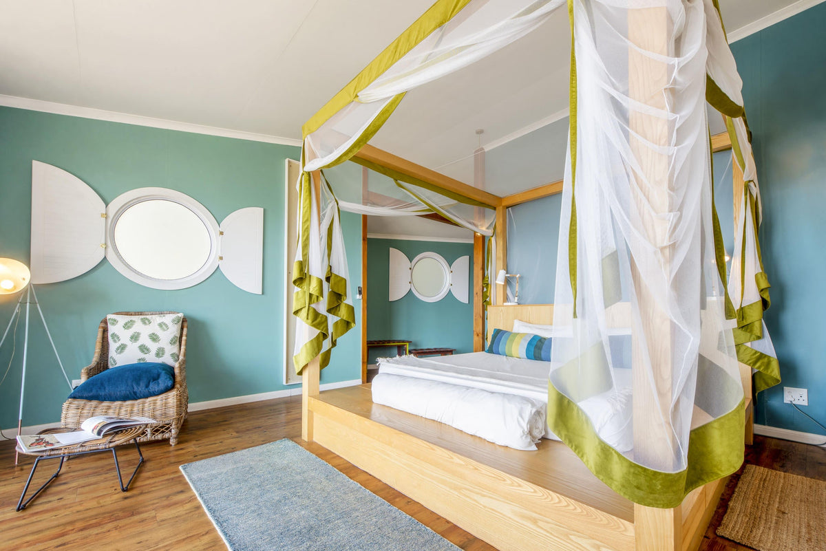 Twin Room  gallery image 1