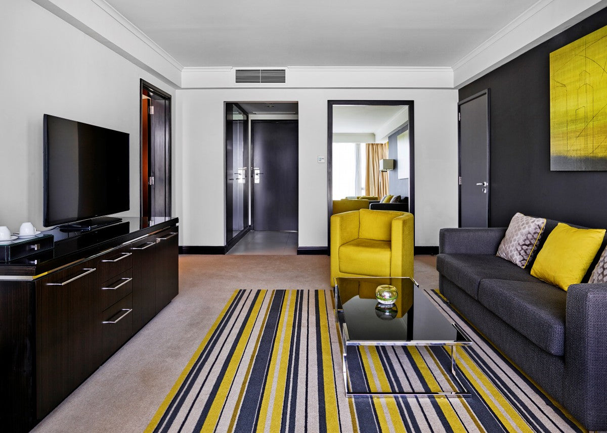 Pullman Dubai Creek City Centre Residences