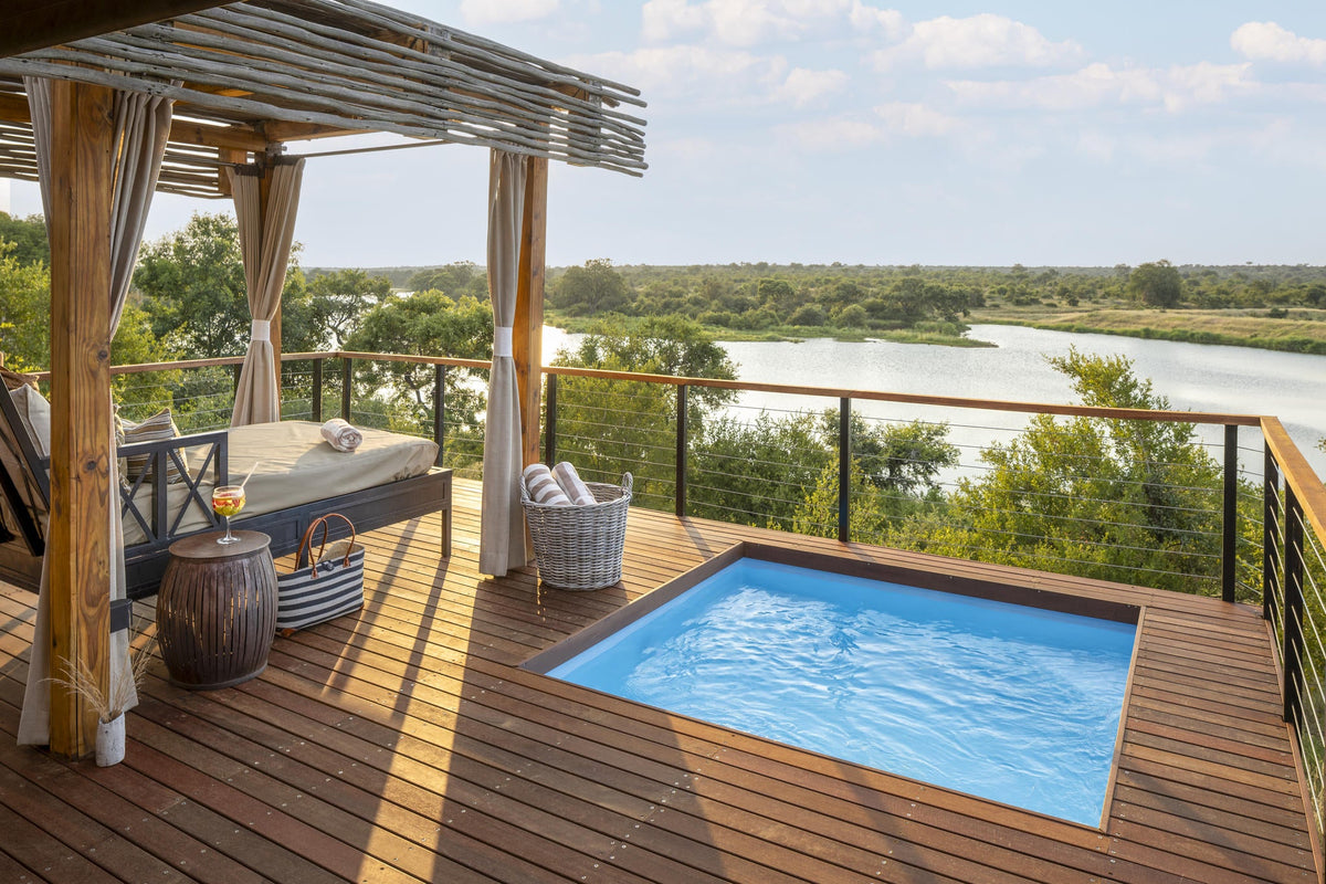 Luxurious Safari Tent gallery image 5