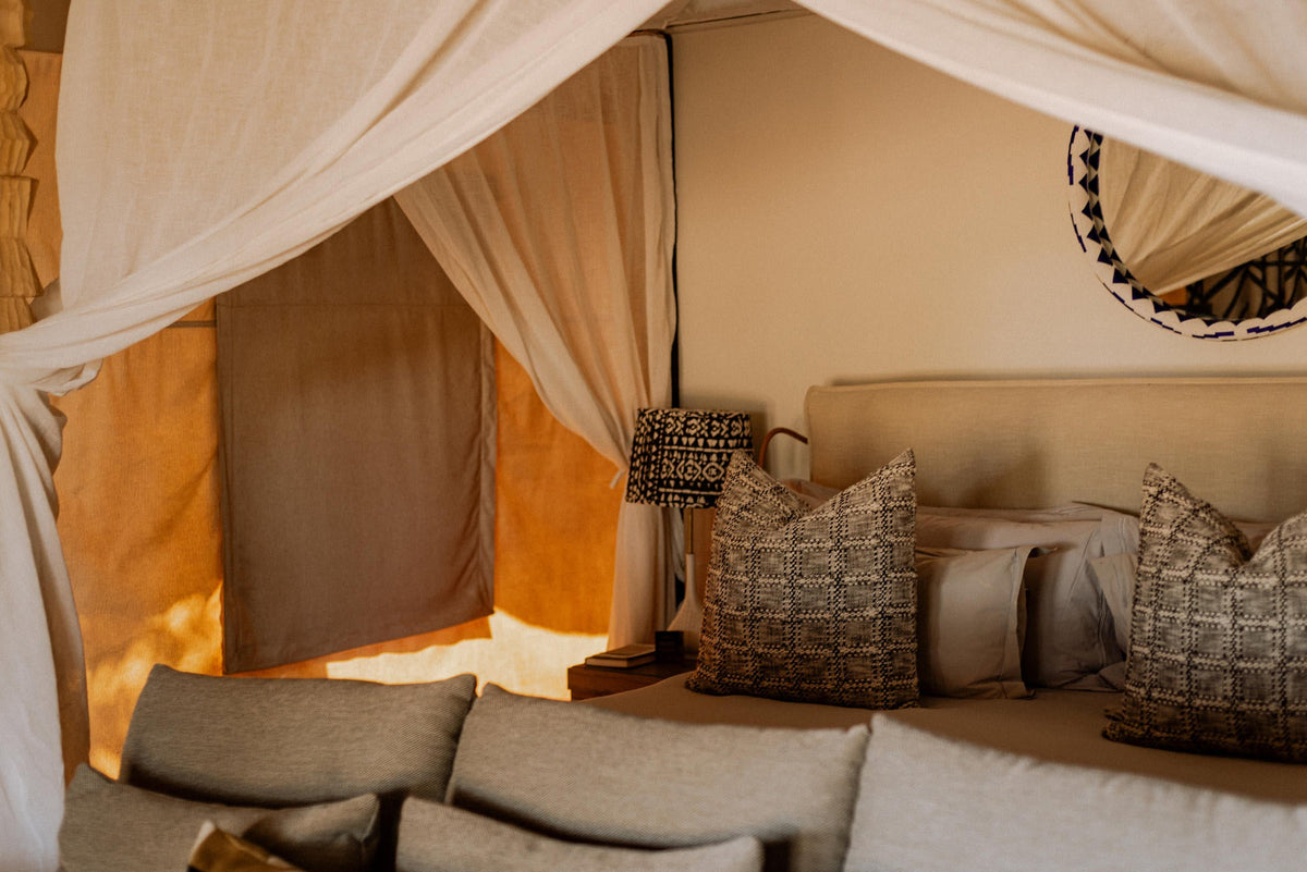 Luxury tented room gallery image 4