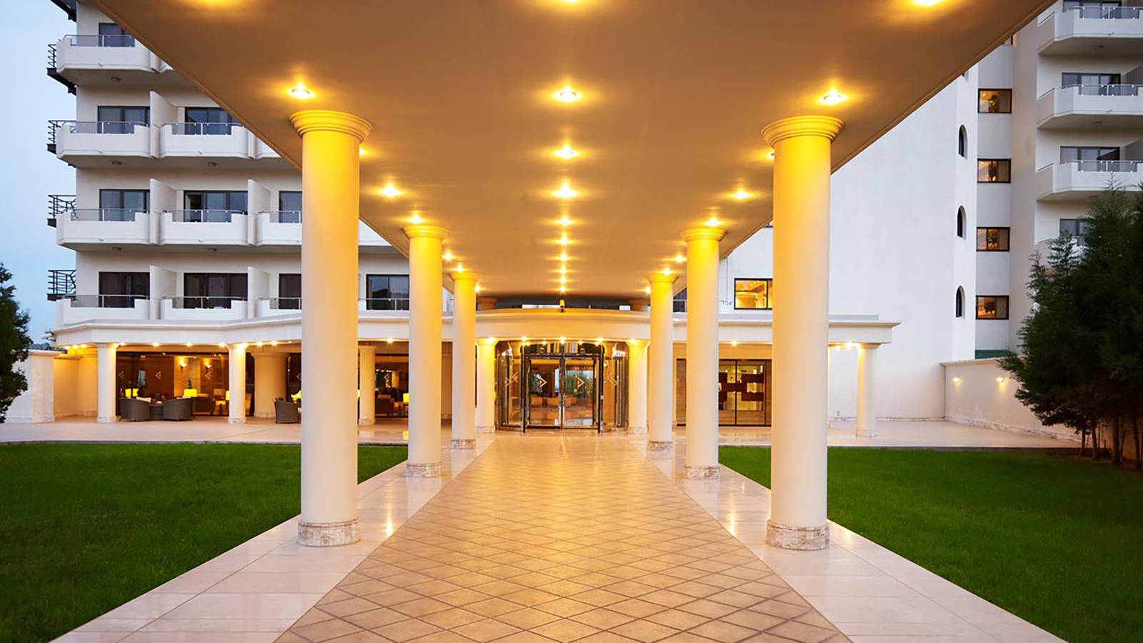 Esperos Palace