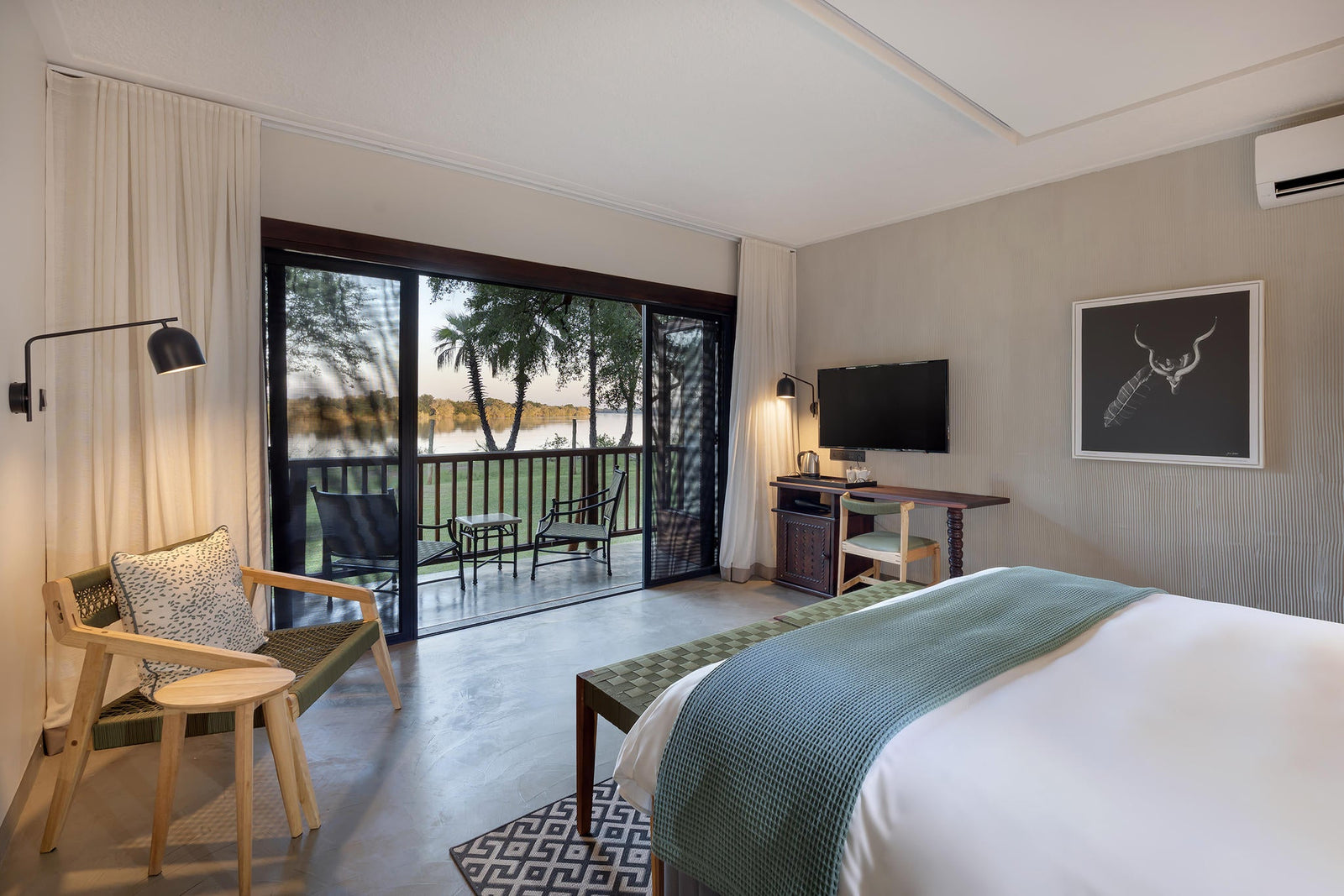 Deluxe River Facing Room