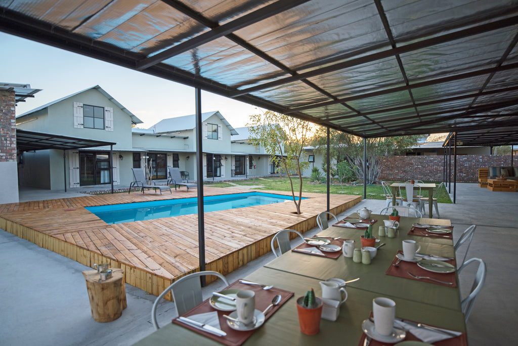 Breakfast Area | Pool