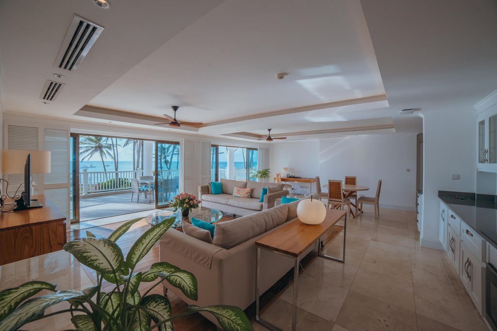 2 Bedroom Deluxe Ocean View Suite gallery image 9
