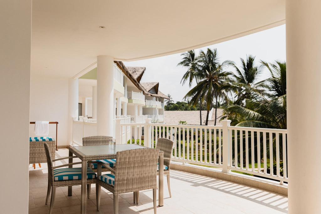 2 Bedroom Ocean View Suite gallery image 14